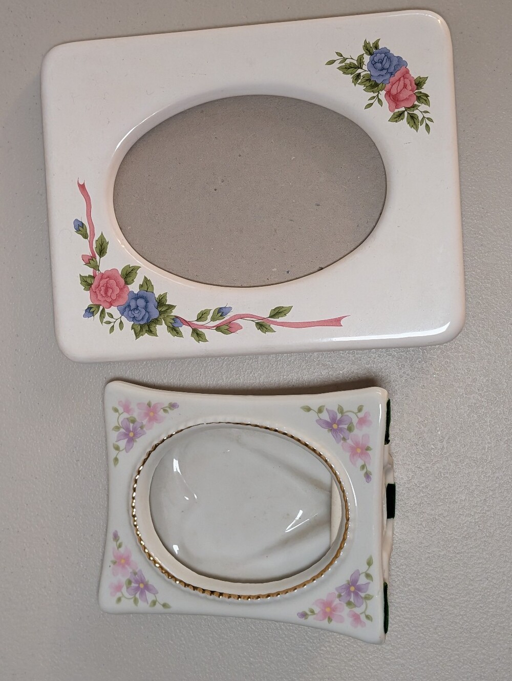 Set Of 2 Vintage Ceramic Floral Frames Grannycore Cottagecore